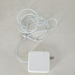 Replacement White A60 60W AC Adapter Wall